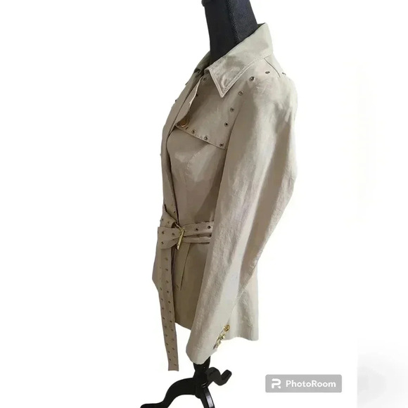 Cache short trench - Picture 2 of 4